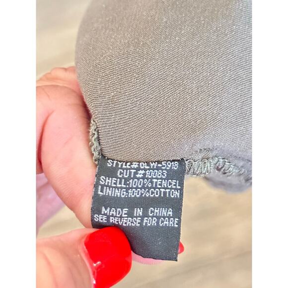 Velvet Heart Women's Gray Short Sleeves Roll Tab Collared Shirt Dress Size Small - Picture 8 of 8